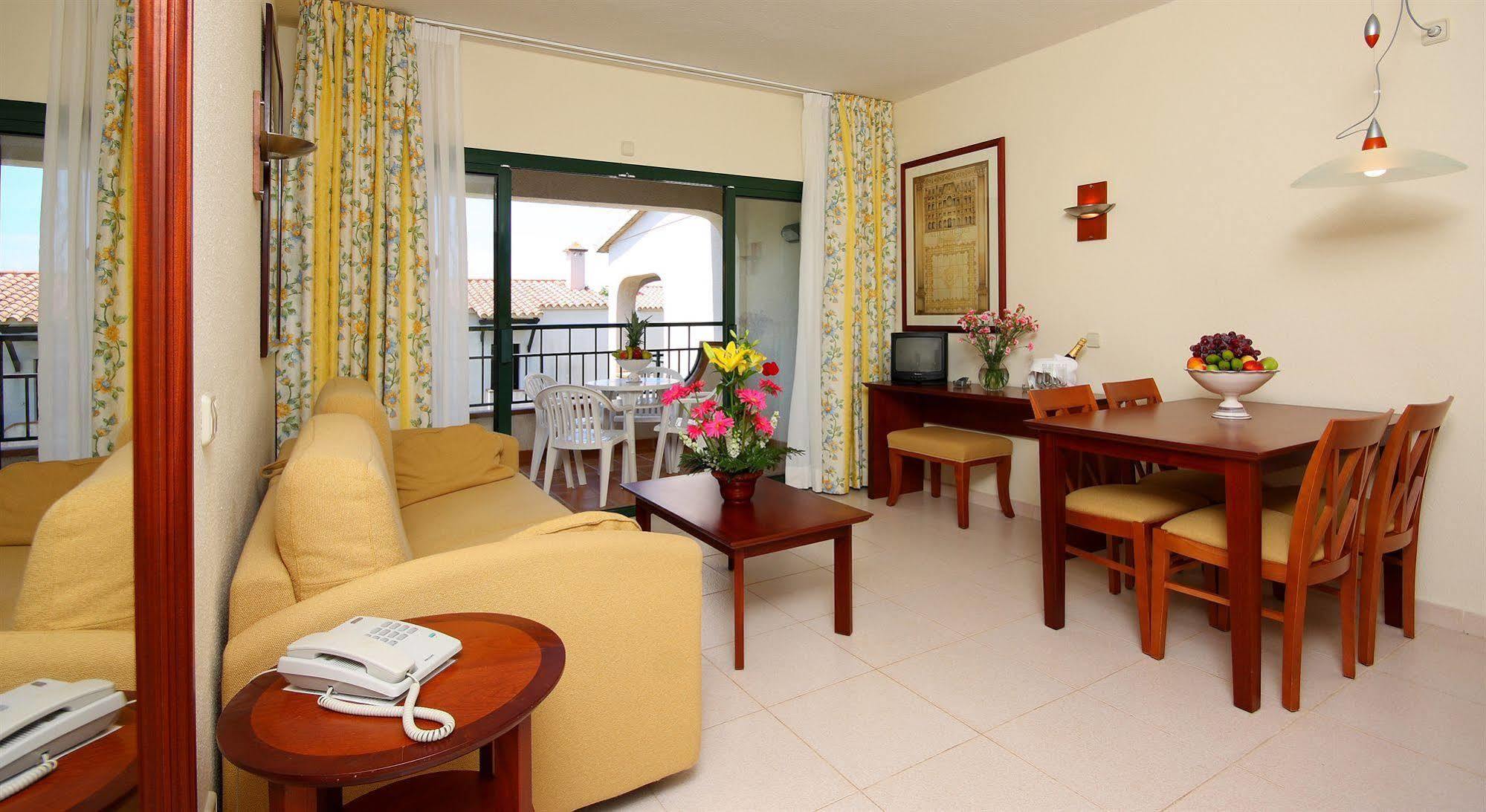 Son Bou Apartments Dış mekan fotoğraf