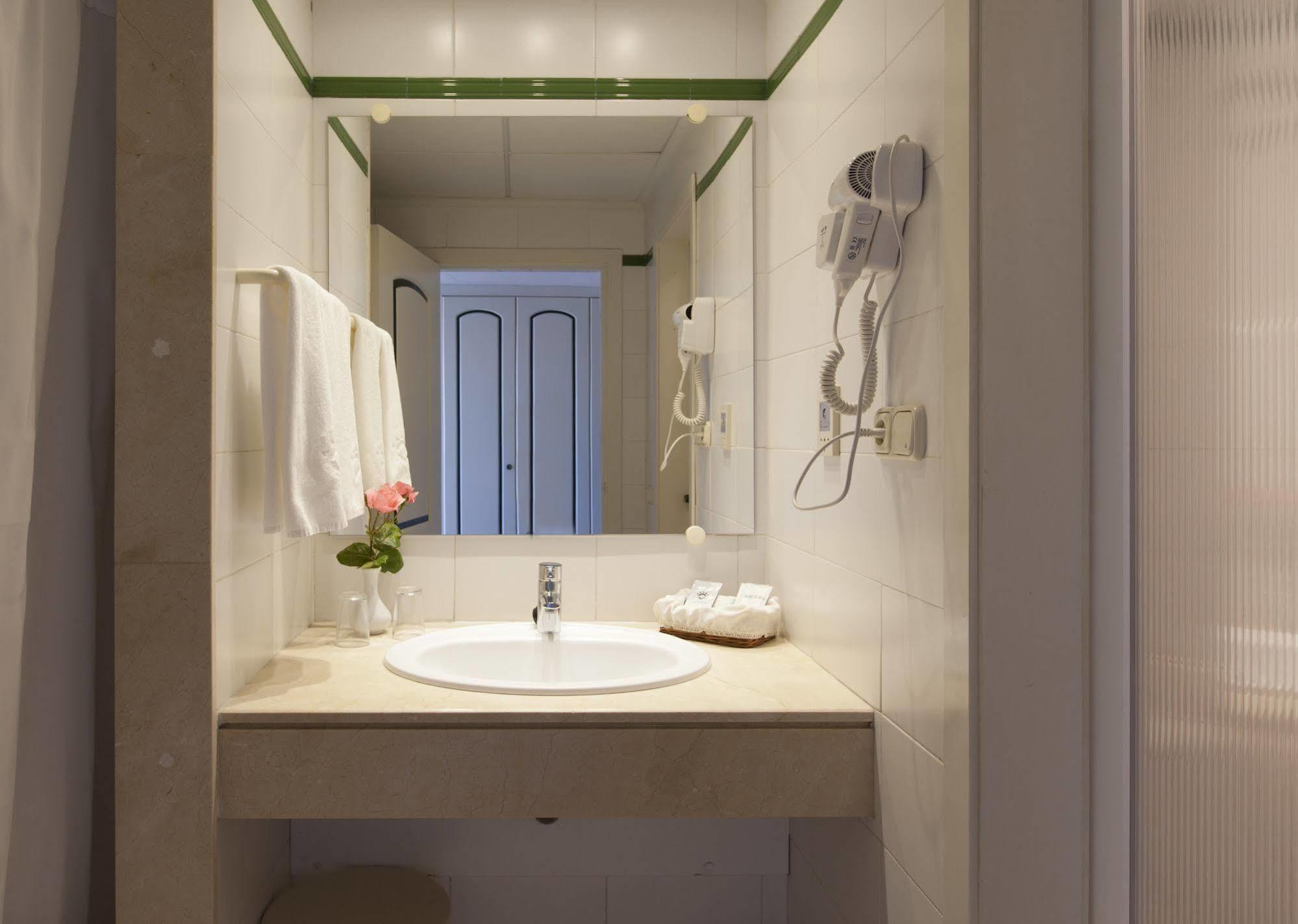 Son Bou Apartments Dış mekan fotoğraf